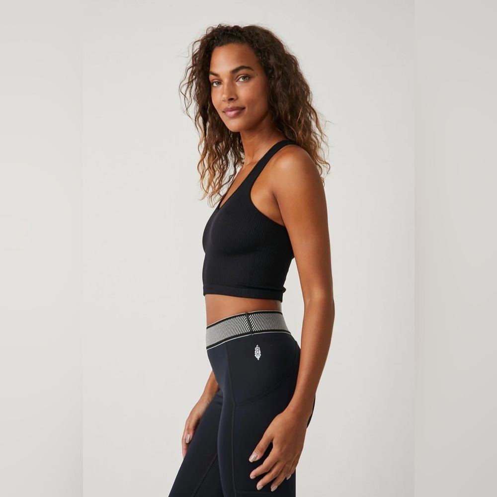 FREE PEOPLE | ✨NEW✨ Free Throw Long Crop Top in Black - Picture 2 of 4